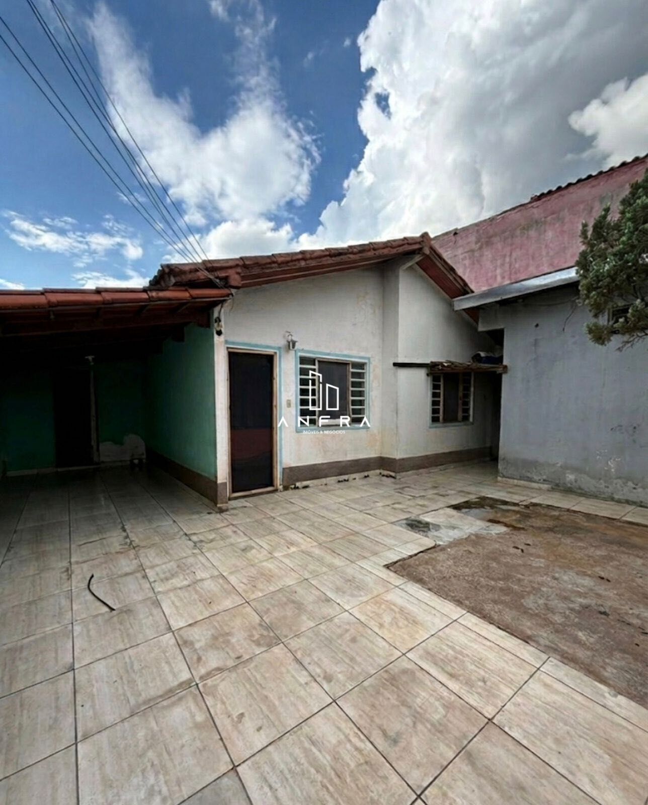 Casa colonial no Riacho da Mata, em Sarzedo