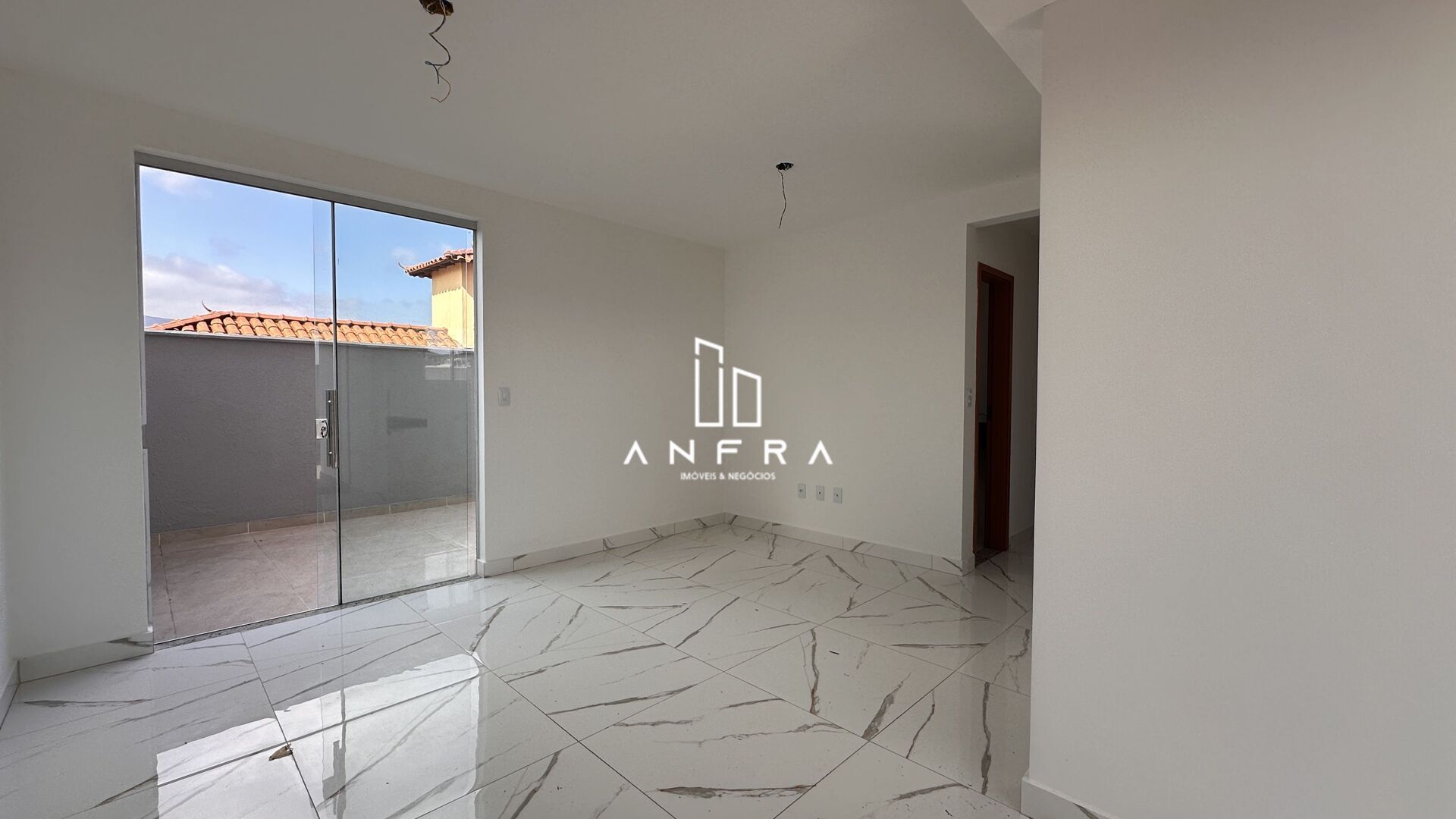 Apartamento privativo 2 Qts com suíte no Miramar