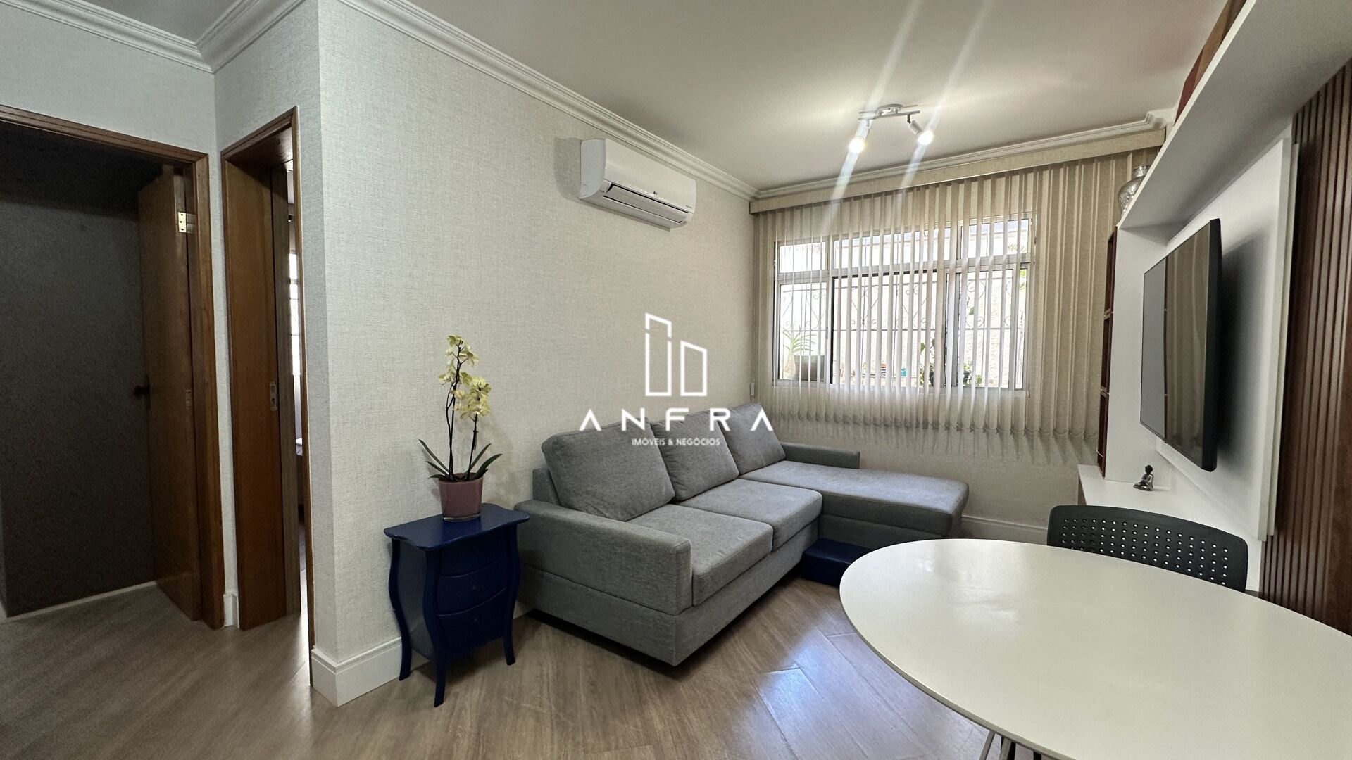 Apartamento privativo com espaço gourmet no Milionários (Barreiro)